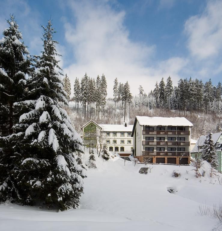 Gasthof Rodachtal Mit Gaestehaus Katharina Schwarzenbach am Wald Dış mekan fotoğraf